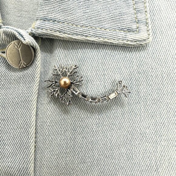 ✨Neuron Pin Brain Nerve Cell Medical Brooch Jewelry Human Nerve Doctor Nurse✨ - Picture 1 of 4